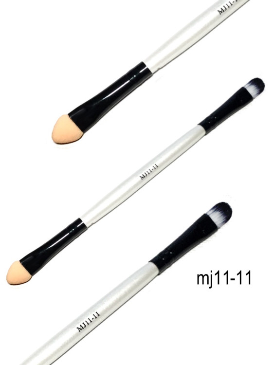 Кисть для растушёвки теней MJ N 11-11 2х.сторонняя с апликатором